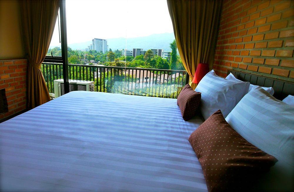 צ'יאנג מאי We Valley Hotel מראה חיצוני תמונה